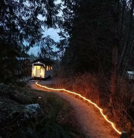 Вілла A Tiny Escape Roberts Creek Екстер'єр фото